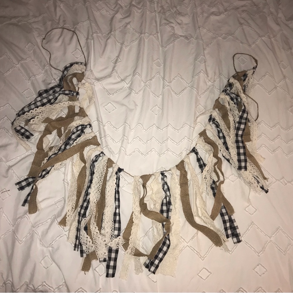 Gingham Buffalo Check Banner Garland